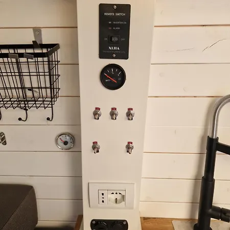 Cozy Campervan Albania *