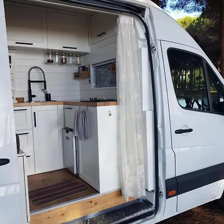 Cozy Campervan Albania Campingplatz